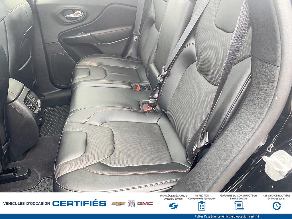 2023 Jeep CHEROKEE TRAILHAWK 4X4 in Alma, Quebec - 12 - w1024h768px