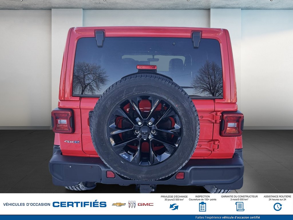 2021 Jeep WRANGLER Unlimited 4 dr Sahara 4XE PHEV in Alma, Quebec - 7 - w1024h768px