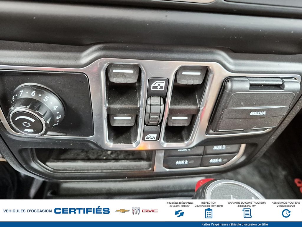 Jeep WRANGLER Unlimited 4 dr Sahara 4XE PHEV 2021 à Alma, Québec - 21 - w1024h768px