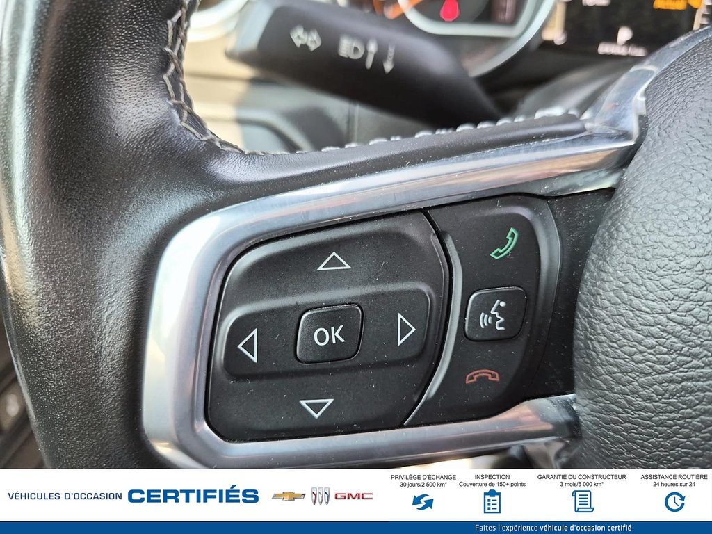 2023 Jeep WRANGLER SAHARA in Alma, Quebec - 27 - w1024h768px