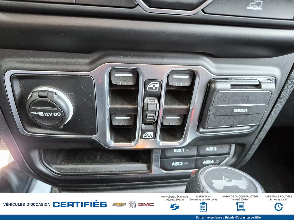 2023 Jeep WRANGLER SAHARA in Alma, Quebec - 23 - w1024h768px