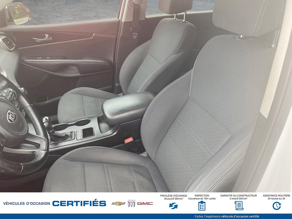2017 Kia Sorento LX TURBO in Alma, Quebec - 13 - w1024h768px