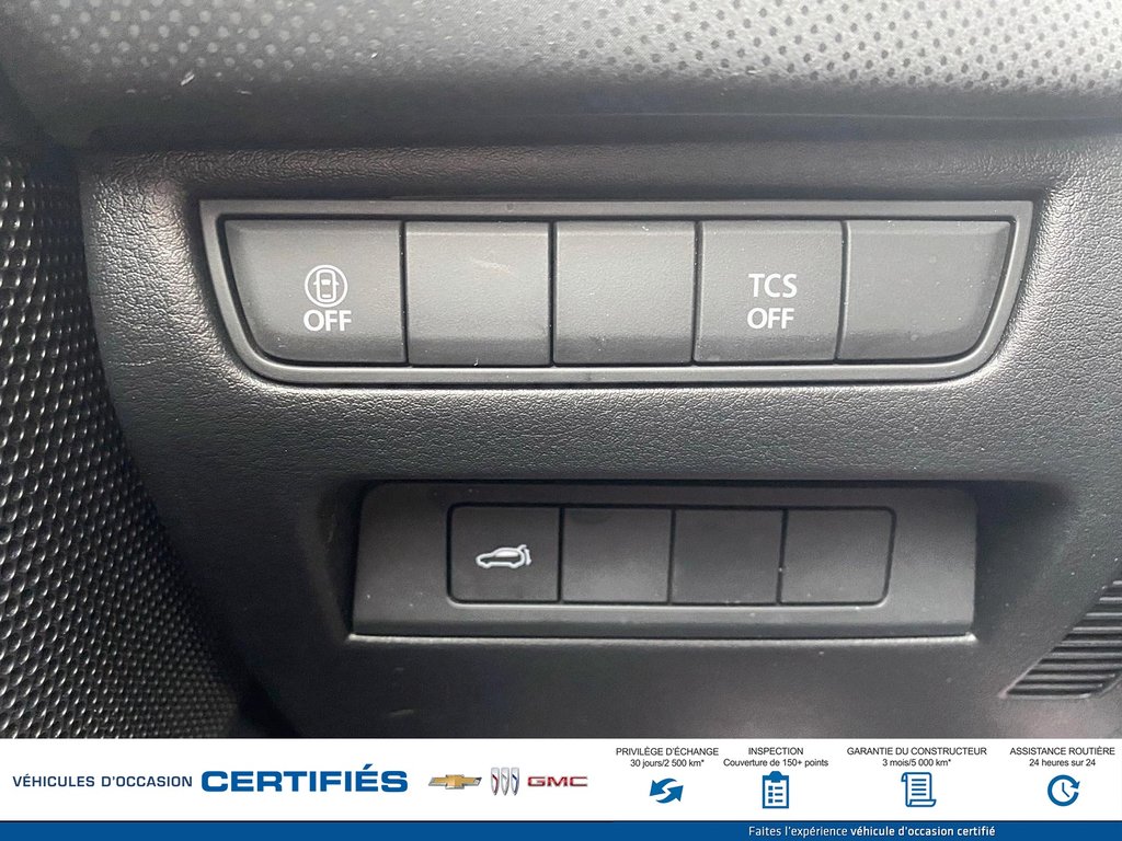 2024 Mazda CX-50 in Alma, Quebec - 19 - w1024h768px