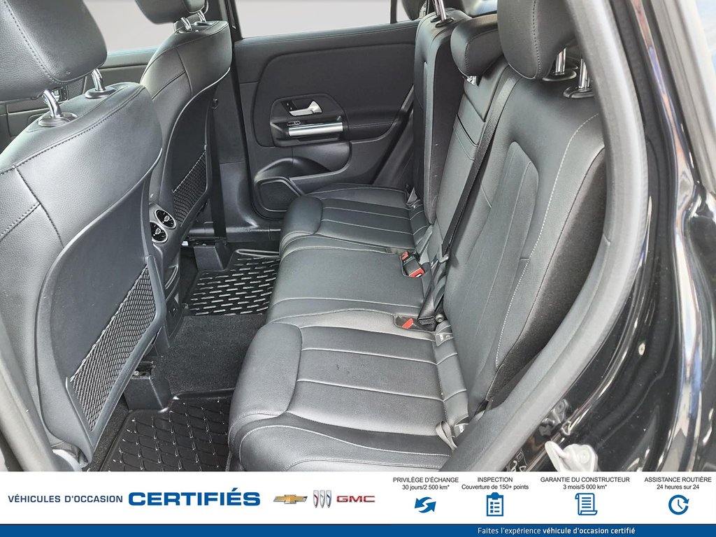 2022 Mercedes GLA250 in Alma, Quebec - 13 - w1024h768px