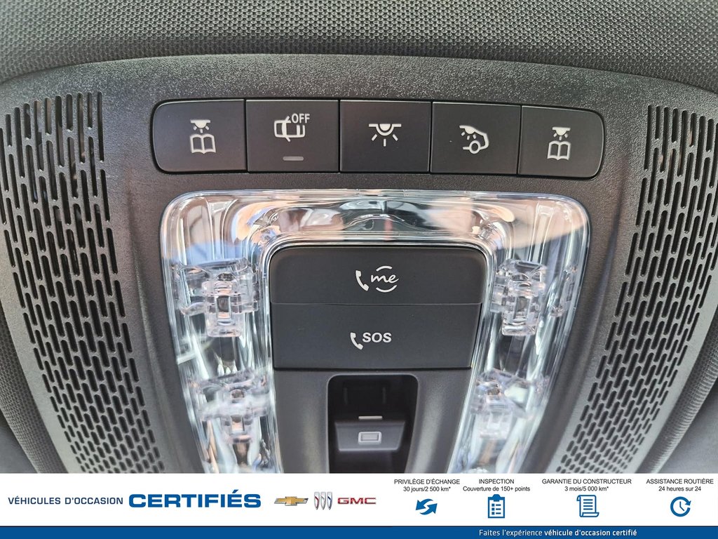 2022 Mercedes GLA250 in Alma, Quebec - 12 - w1024h768px