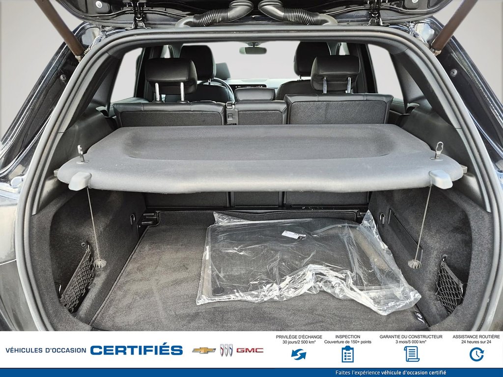 2022 Mercedes GLA250 in Alma, Quebec - 8 - w1024h768px
