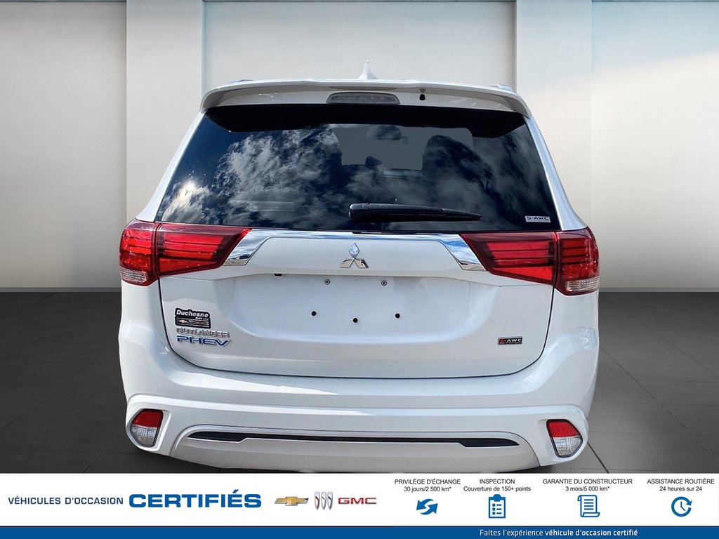 Mitsubishi Outlander  2021 à Alma, Québec - 5 - w1024h768px