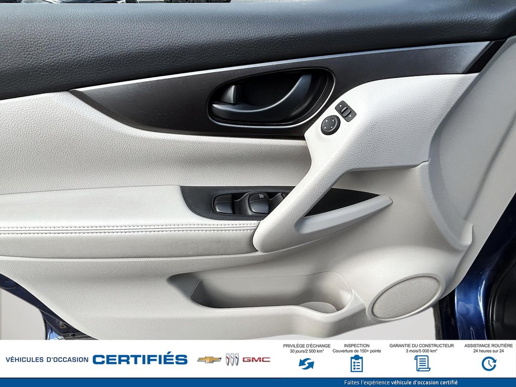 Nissan QASHQAI  2021 à Alma, Québec - 12 - w1024h768px