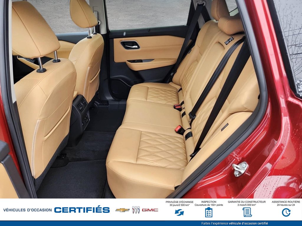 2023 Nissan Rogue AWD Platinum in Alma, Quebec - 10 - w1024h768px