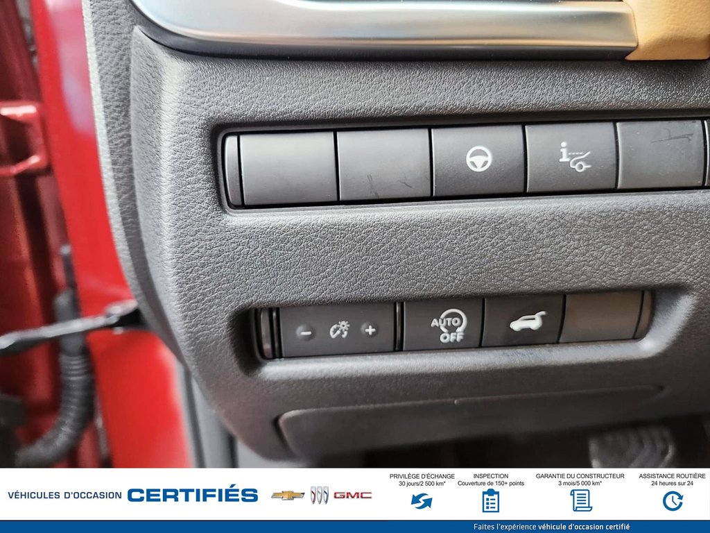 2023 Nissan Rogue AWD Platinum in Alma, Quebec - 16 - w1024h768px