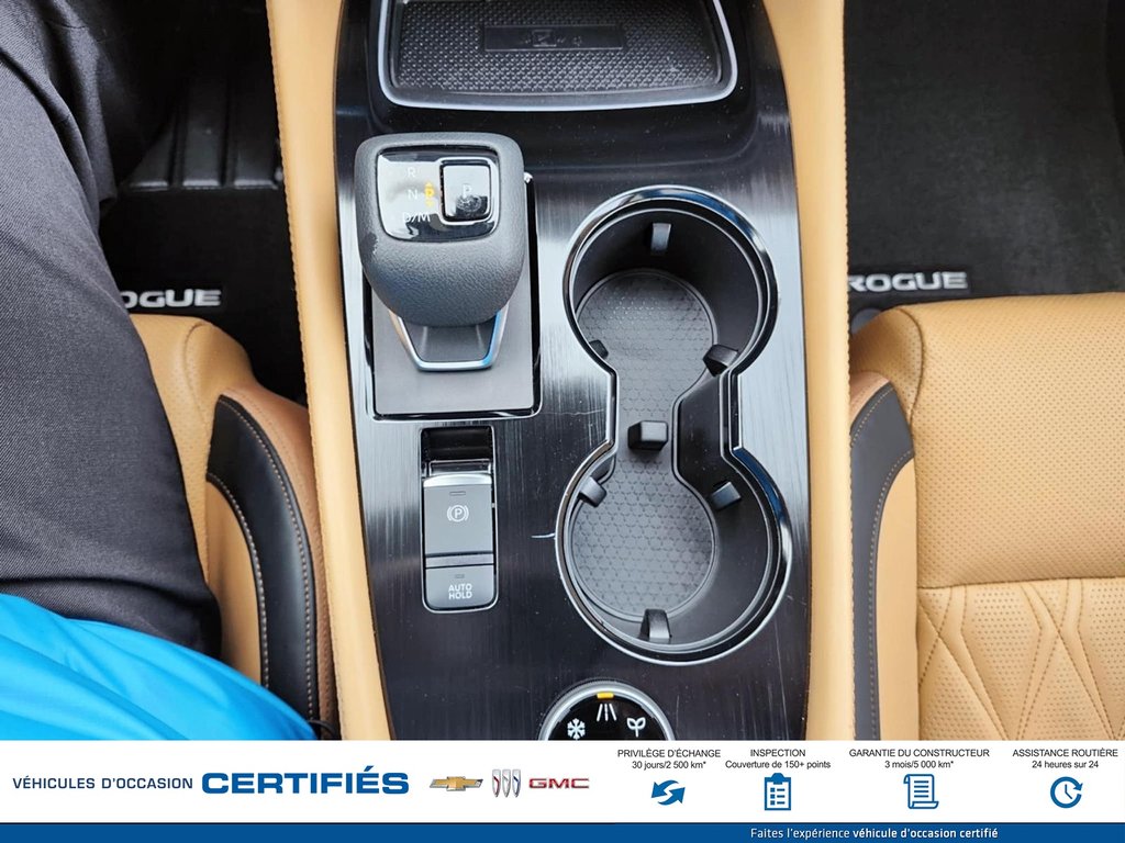 2023 Nissan Rogue AWD Platinum in Alma, Quebec - 21 - w1024h768px