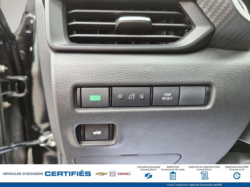 2024 Nissan SENTRA in Alma, Quebec - 19 - w1024h768px