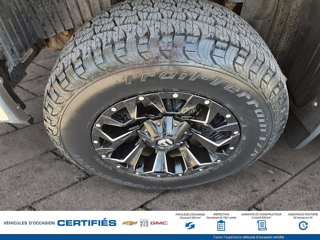 Nissan Titan  2017 à Alma, Québec - 7 - w1024h768px
