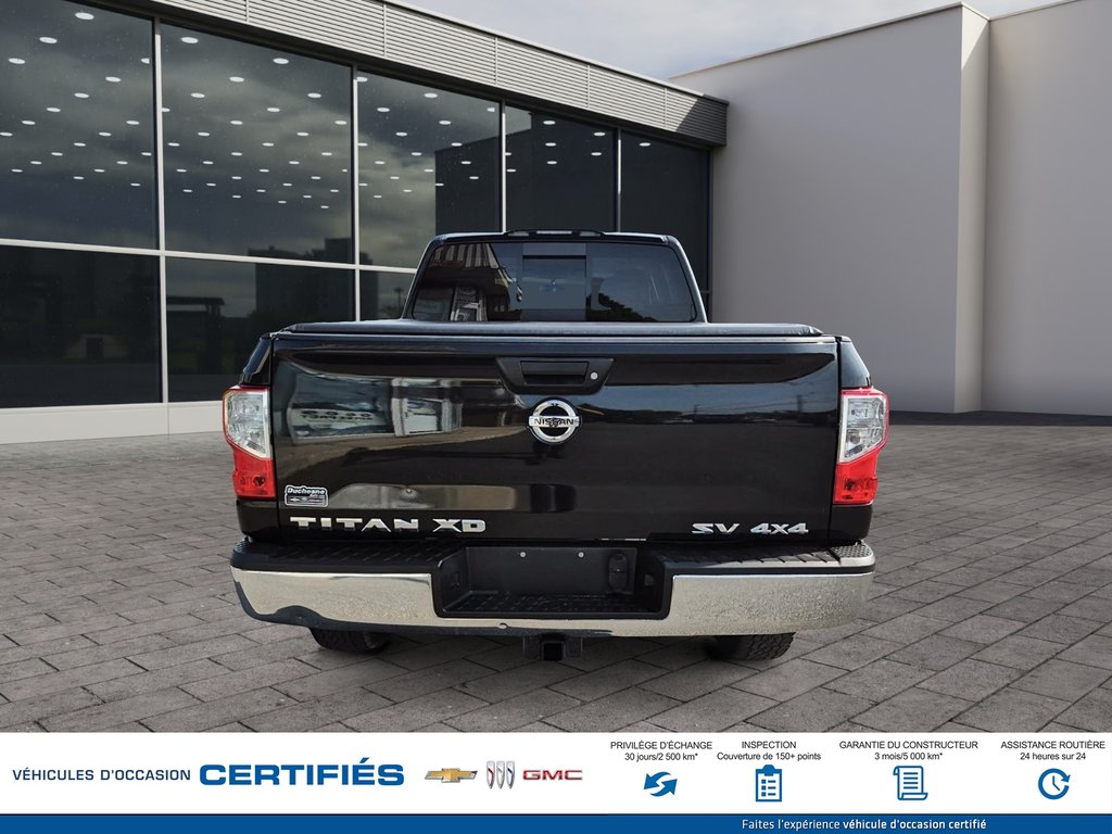 Nissan Titan  2017 à Alma, Québec - 5 - w1024h768px