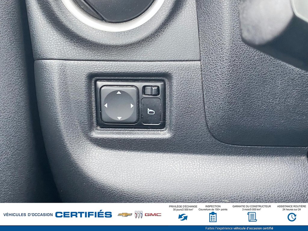 Nissan Versa  2017 à Alma, Québec - 23 - w1024h768px