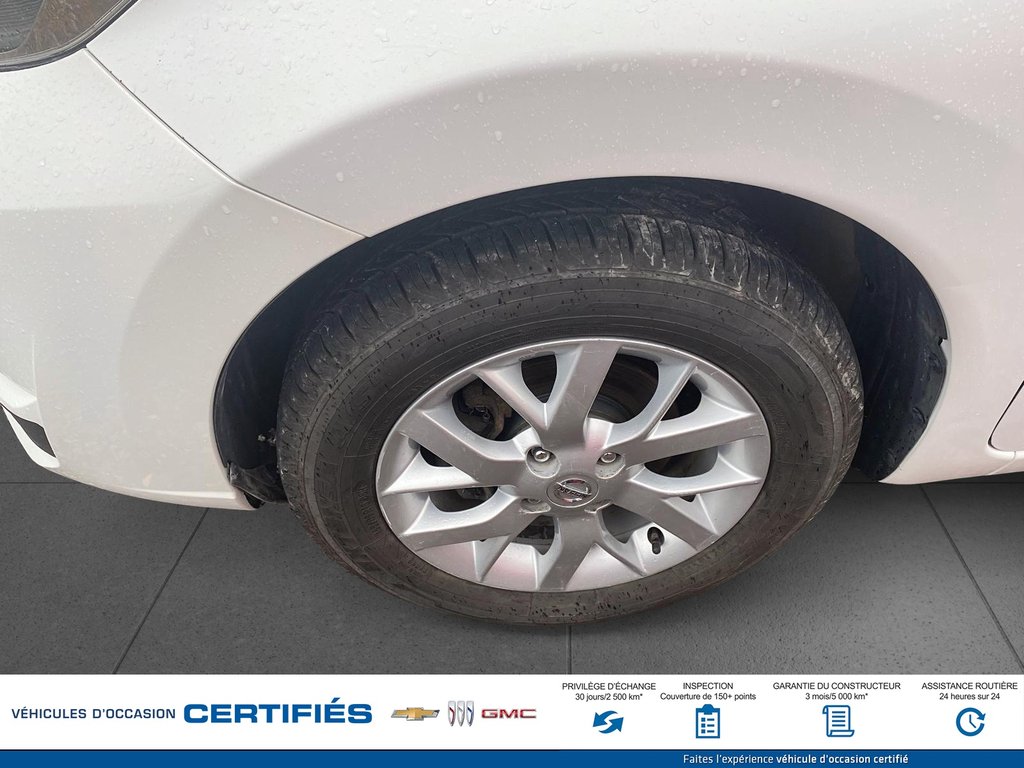 Nissan Versa  2017 à Alma, Québec - 4 - w1024h768px