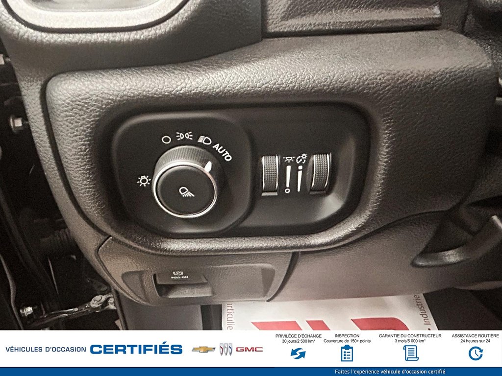 Ram 1500 TRADESMAN 2019 à Alma, Québec - 13 - w1024h768px