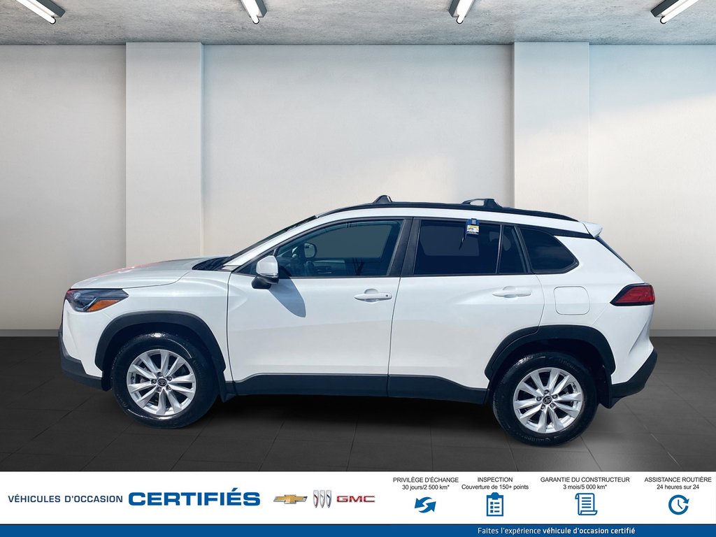 Toyota COROLLA CROSS  2022 à Alma, Québec - 8 - w1024h768px