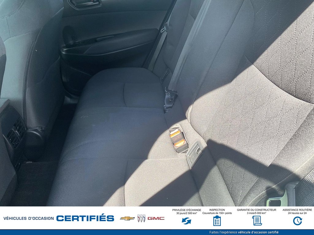 Toyota COROLLA CROSS  2022 à Alma, Québec - 13 - w1024h768px
