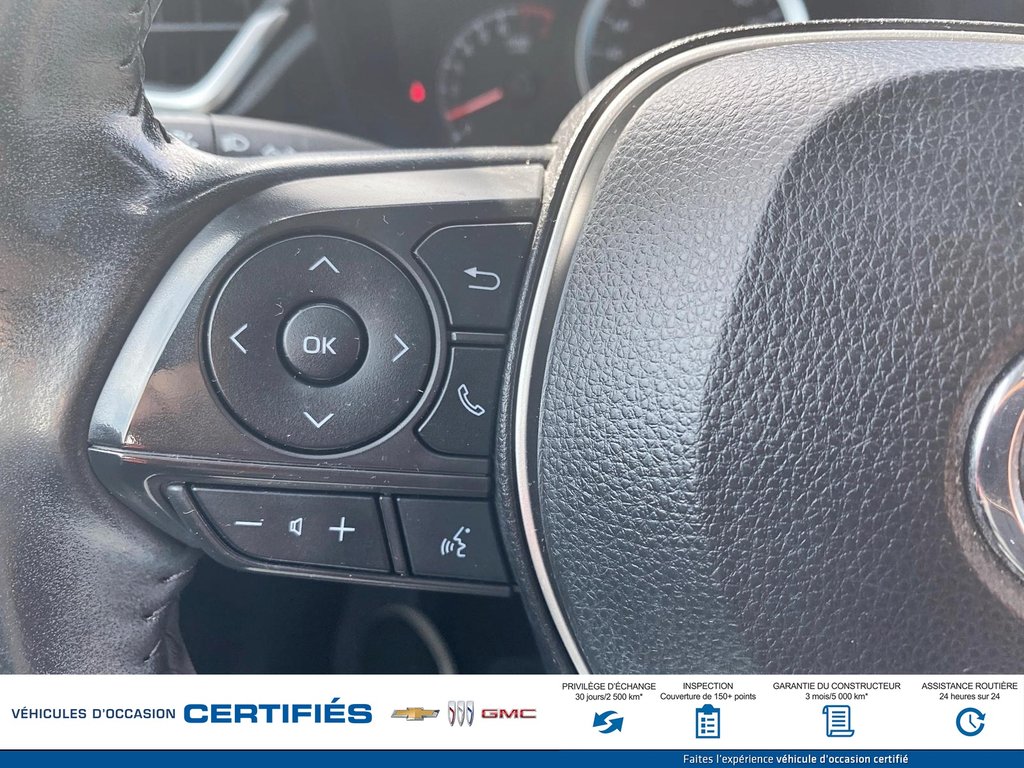 Toyota COROLLA CROSS  2022 à Alma, Québec - 17 - w1024h768px