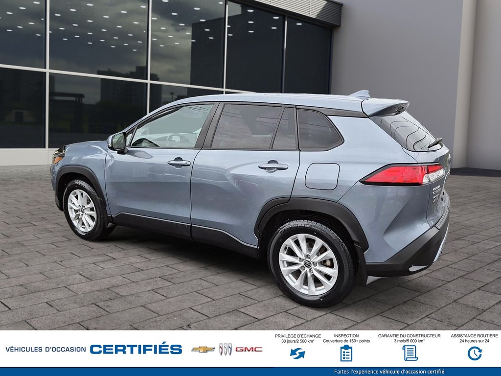 2022 Toyota COROLLA CROSS in Alma, Quebec - 5 - w1024h768px