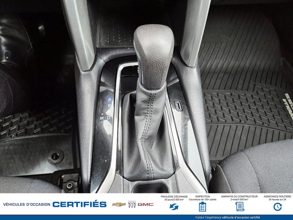 2022 Toyota COROLLA CROSS in Alma, Quebec - 21 - w1024h768px