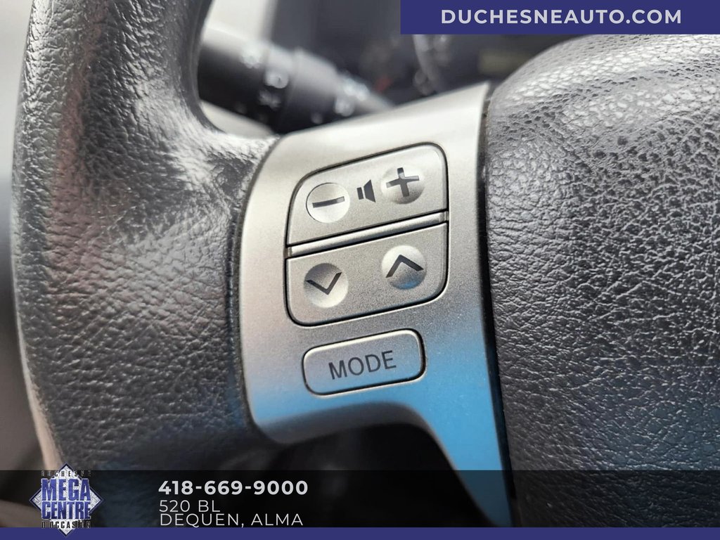 2013 Toyota COROLLA LE in Alma, Quebec - 24 - w1024h768px