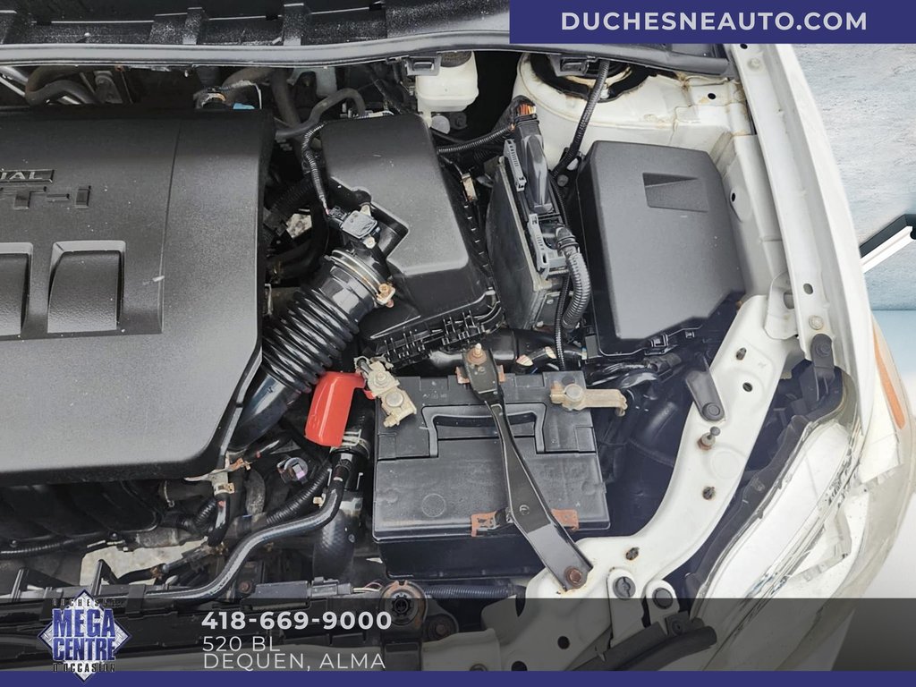 2013 Toyota COROLLA LE in Alma, Quebec - 9 - w1024h768px