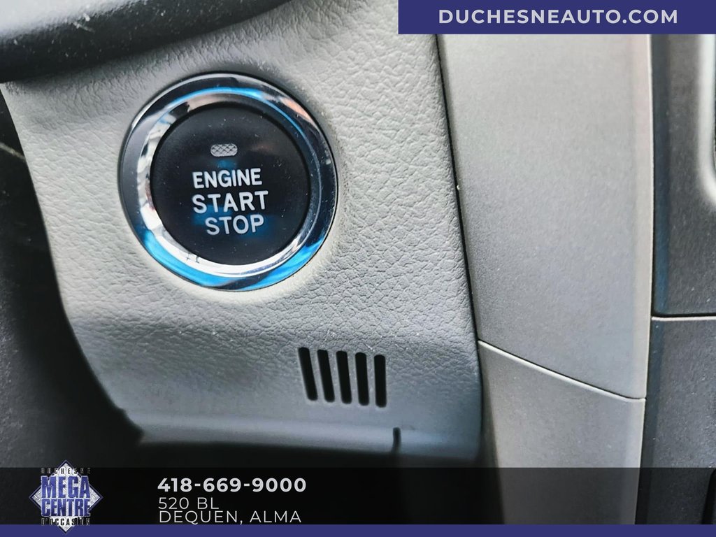 2013 Toyota COROLLA LE in Alma, Quebec - 22 - w1024h768px