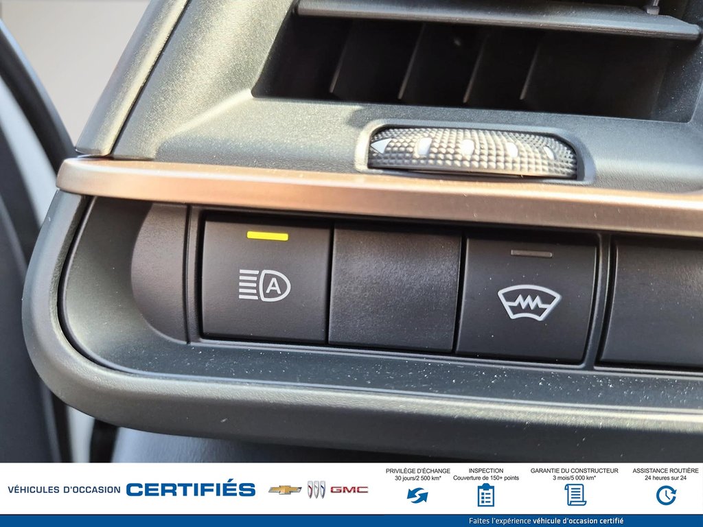 2024 Toyota Crown in Alma, Quebec - 22 - w1024h768px