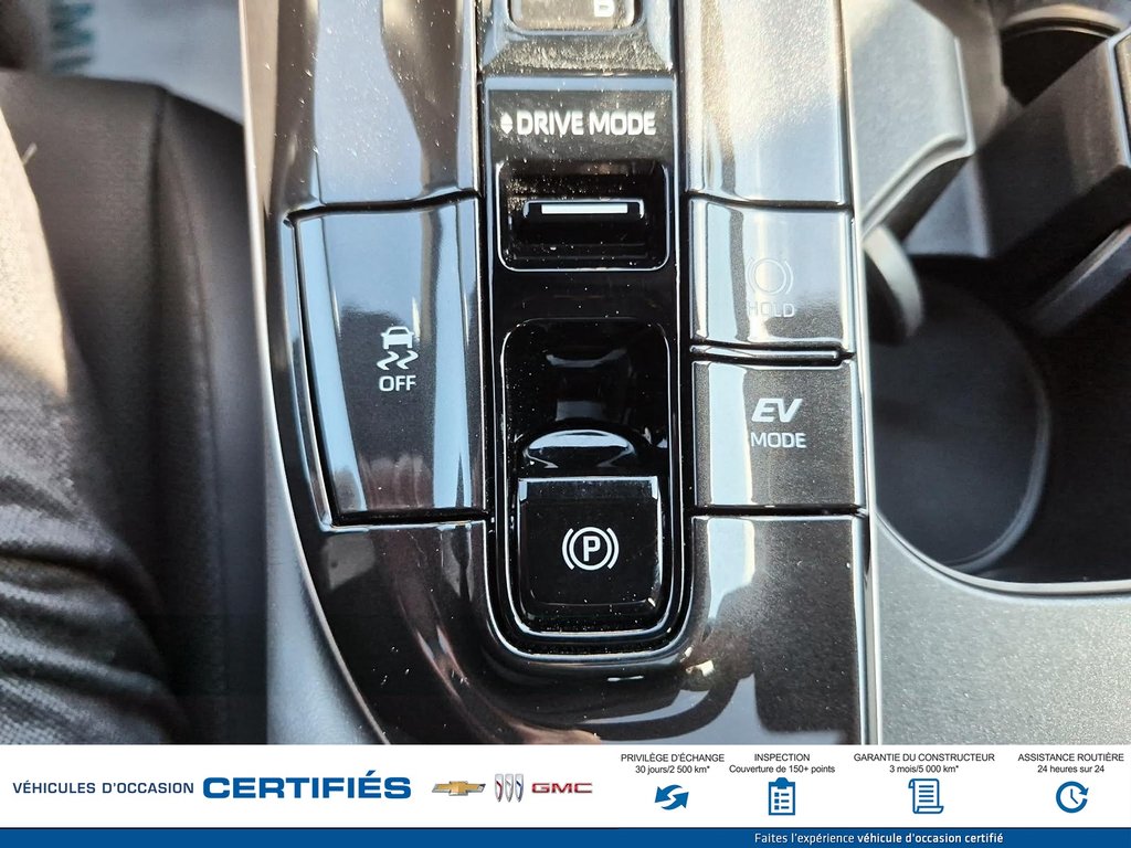 2024 Toyota Crown in Alma, Quebec - 26 - w1024h768px