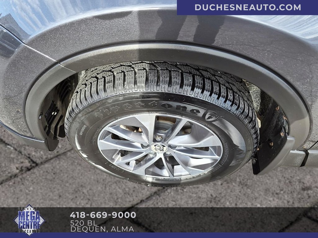 Toyota RAV4 HV LE/XLE  2017 à Alma, Québec - 7 - w1024h768px
