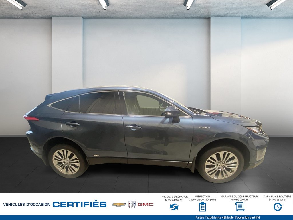 2021 Toyota VENZA XLE in Alma, Quebec - 4 - w1024h768px