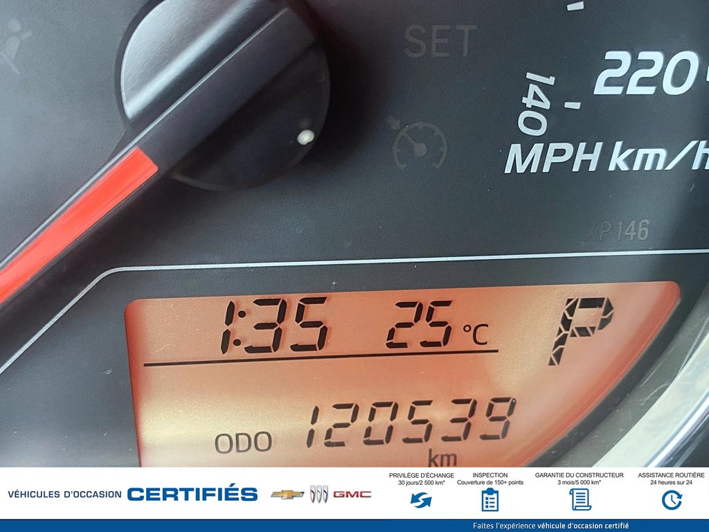2018 Toyota Yaris 5-dr LE in Alma, Quebec - 19 - w1024h768px