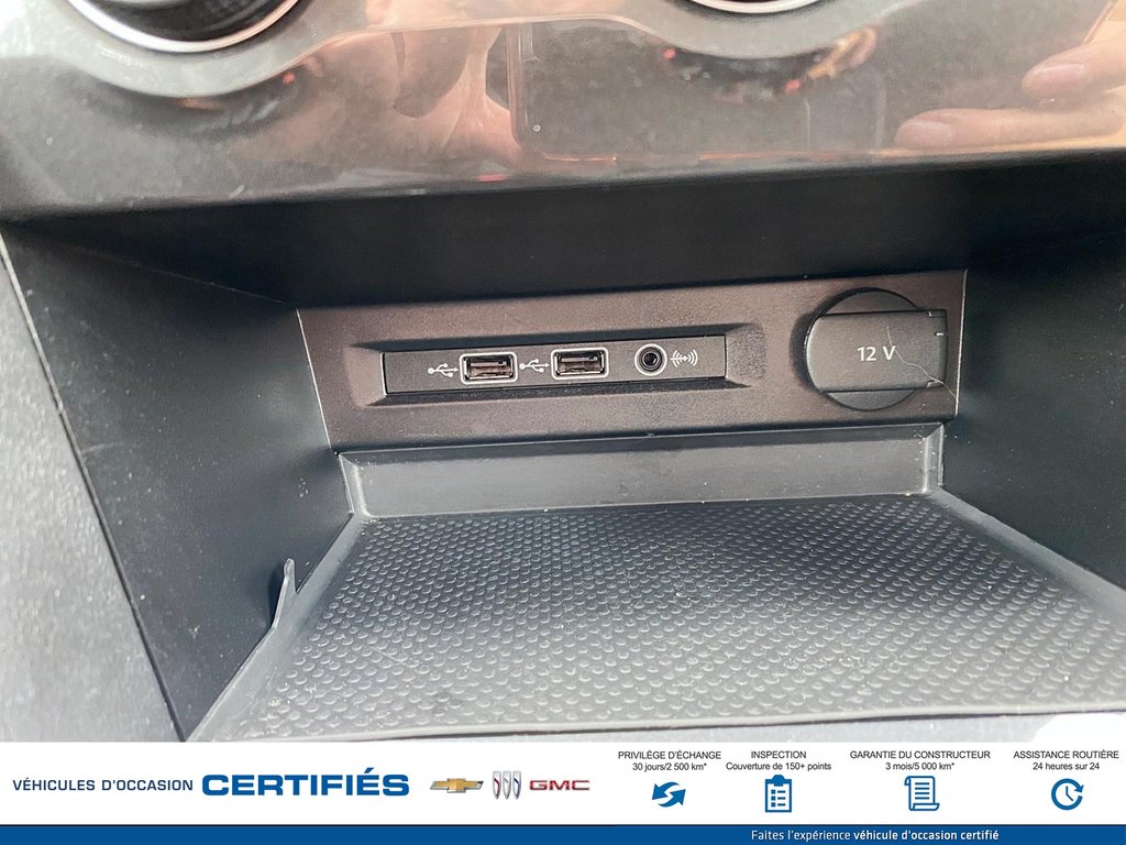 2019 Volkswagen Tiguan in Alma, Quebec - 24 - w1024h768px