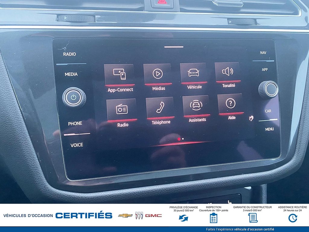 2022 Volkswagen TIGUAN HIGHLINE R-LINE in Alma, Quebec - 16 - w1024h768px
