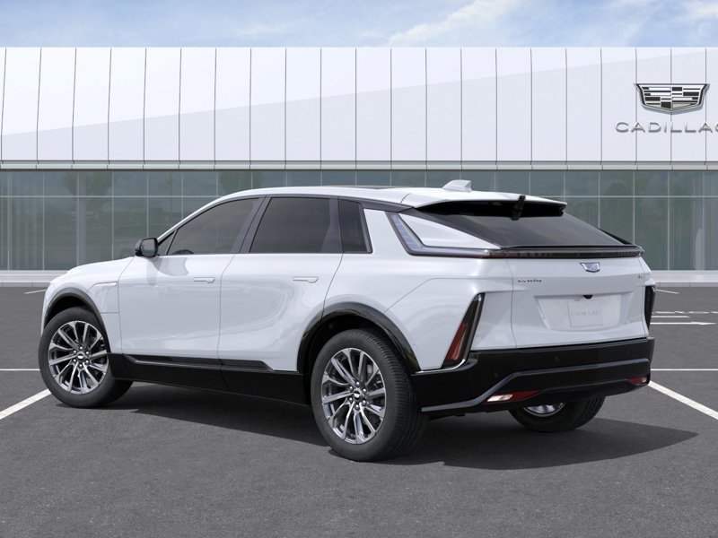 Cadillac Lyriq Sport 2027 à Alma, Québec - 3 - w1024h768px