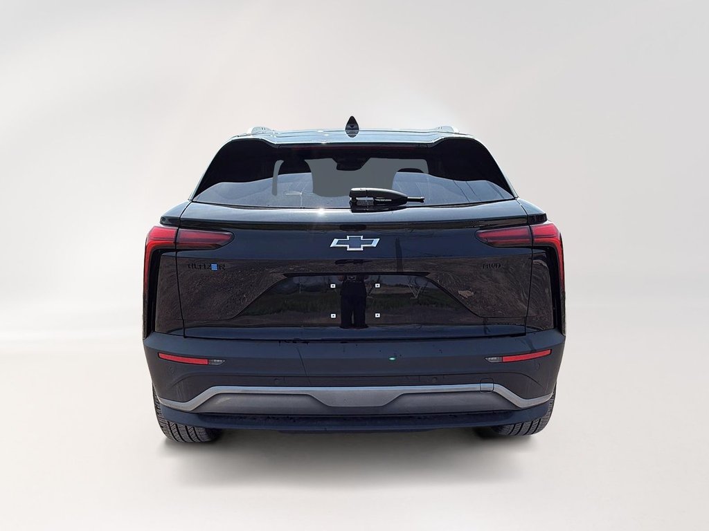 2025 Chevrolet Blazer EV LT in La Malbaie, Quebec - 3 - w1024h768px