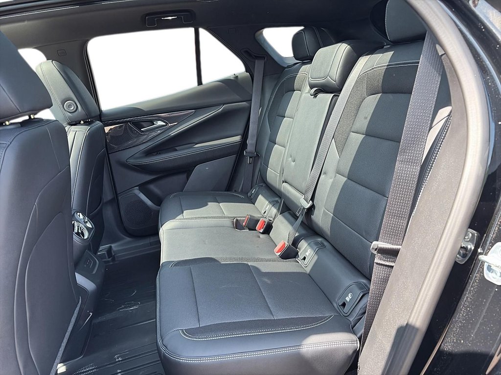 2025 Chevrolet Blazer EV LT in La Malbaie, Quebec - 9 - w1024h768px