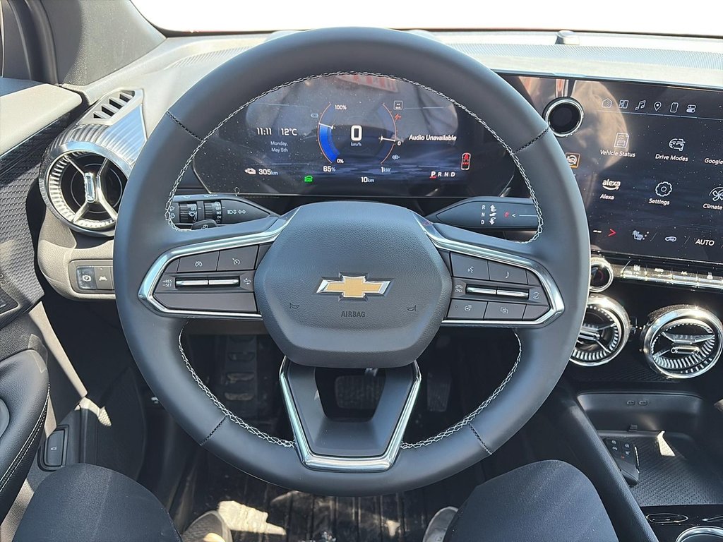 2025 Chevrolet Blazer EV LT in La Malbaie, Quebec - 12 - w1024h768px