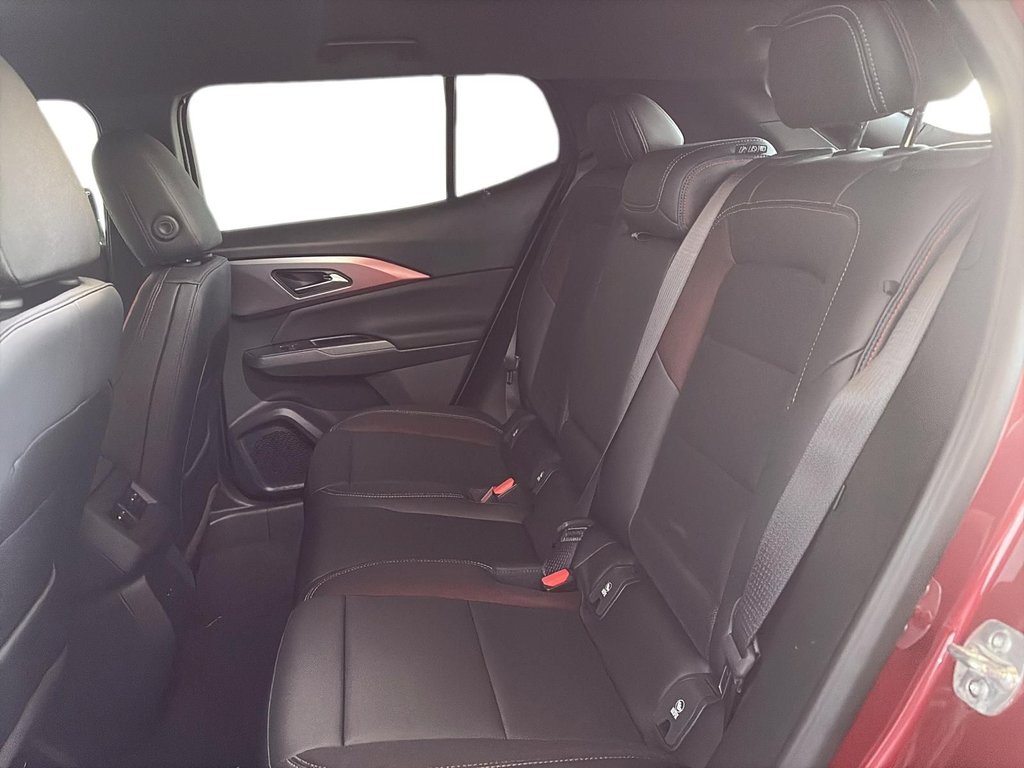 2025 Chevrolet Equinox EV 2RS in La Malbaie, Quebec - 9 - w1024h768px