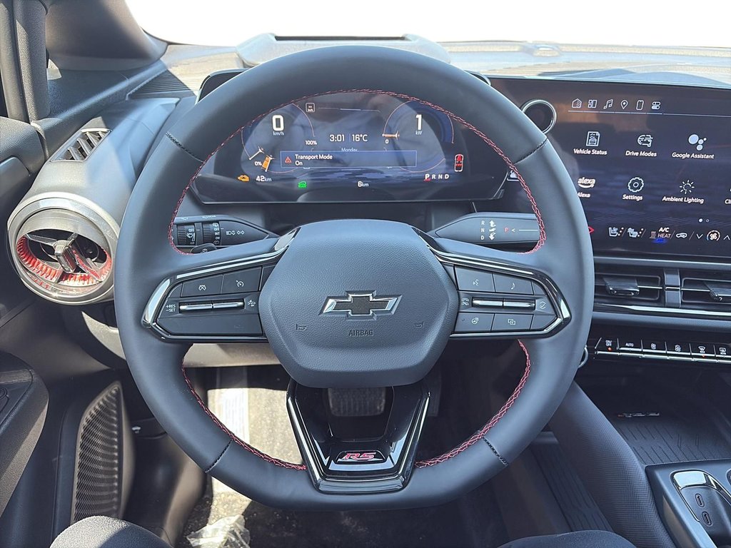 2025 Chevrolet Equinox EV 2RS in La Malbaie, Quebec - 12 - w1024h768px