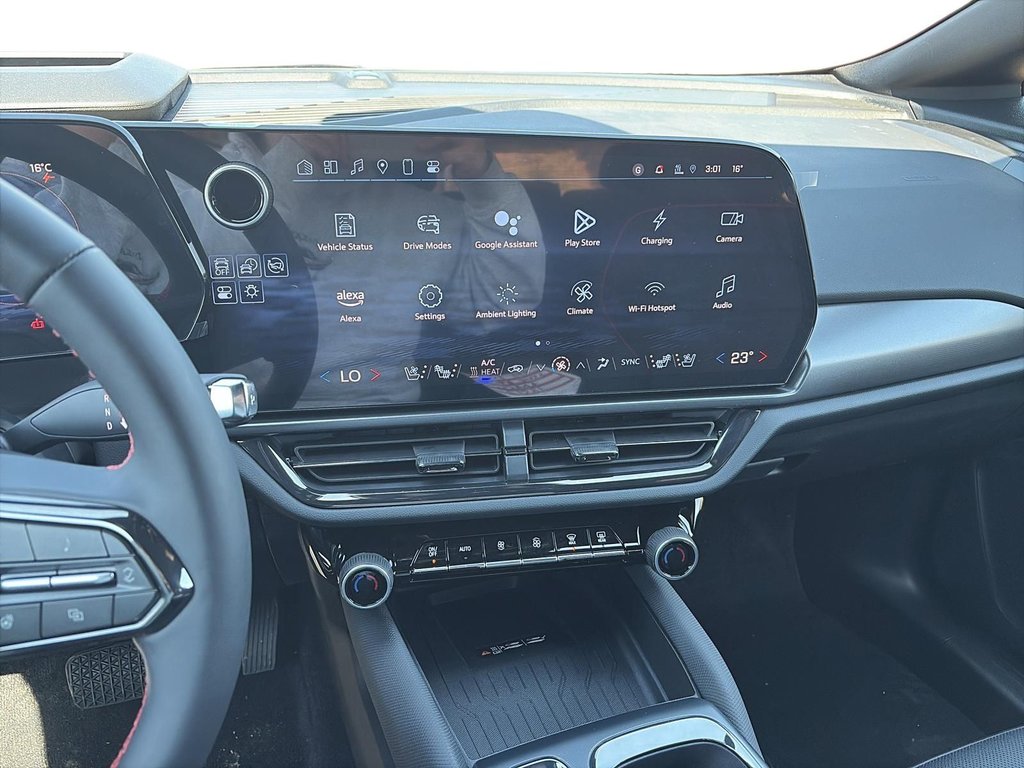 2025 Chevrolet Equinox EV 2RS in La Malbaie, Quebec - 13 - w1024h768px