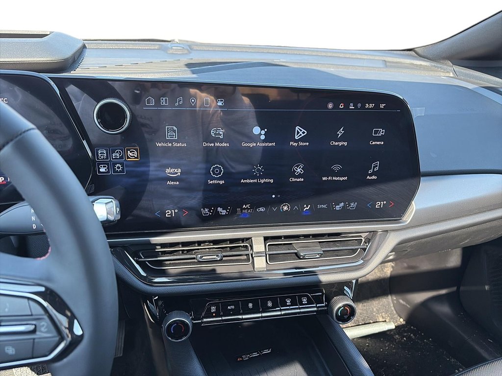 2025 Chevrolet Equinox EV 2RS in La Malbaie, Quebec - 12 - w1024h768px