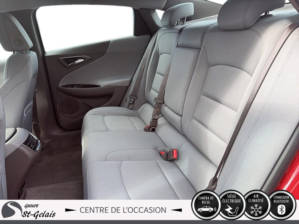 Chevrolet Malibu LT 2016 à La Malbaie, Québec - 9 - w1024h768px