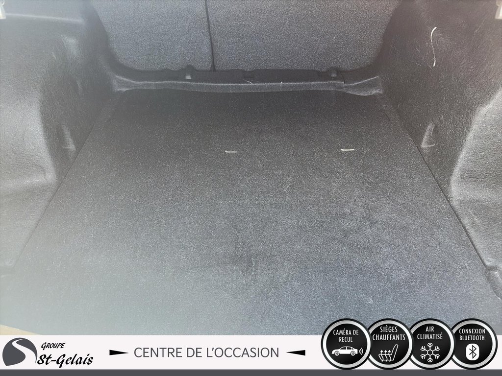 Chevrolet Malibu LS 2023 à La Malbaie, Québec - 6 - w1024h768px