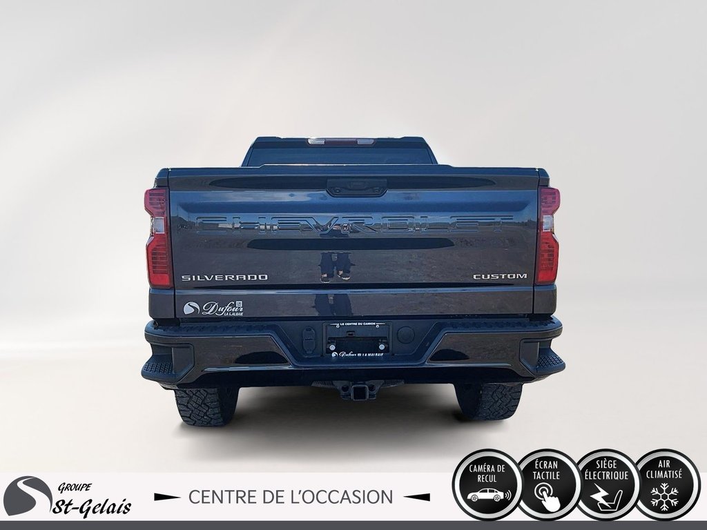 2022  Silverado 1500 Custom Trail Boss in La Malbaie, Quebec - 3 - w1024h768px