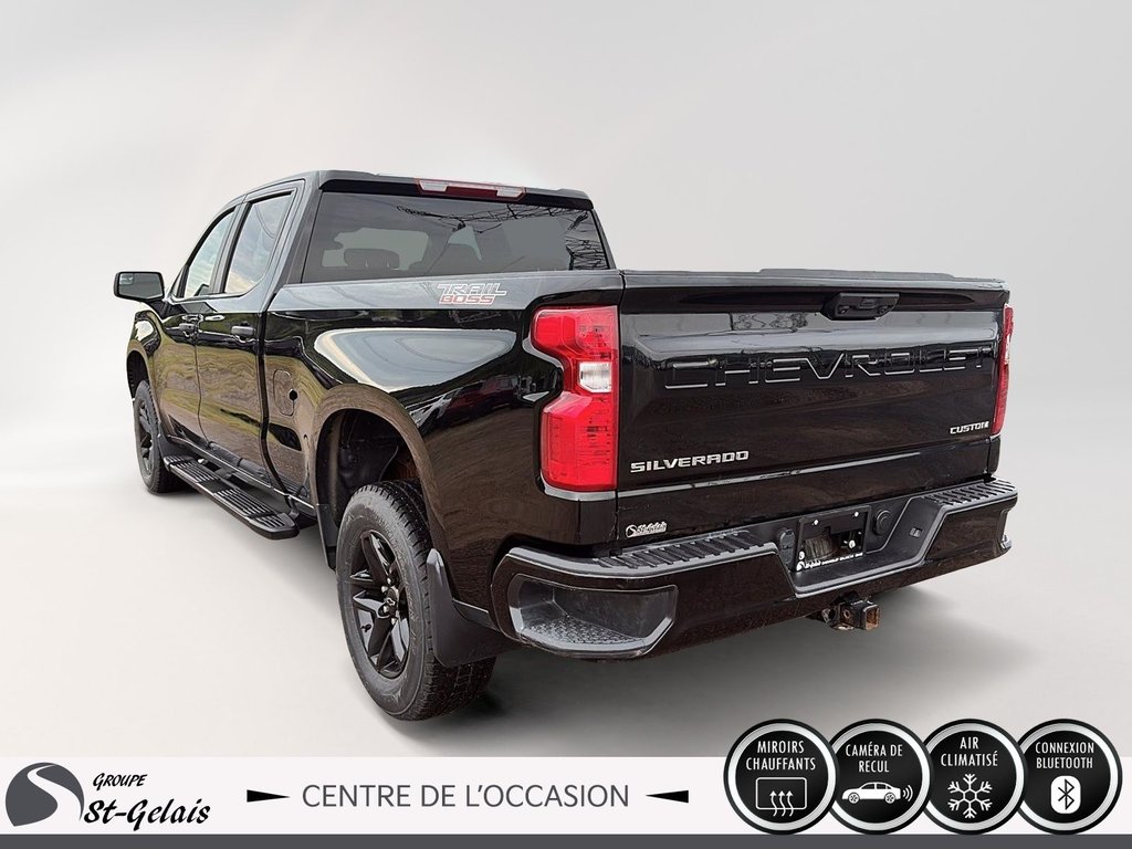 Chevrolet Silverado 1500 Custom Trail Boss 2022 à La Malbaie, Québec - 4 - w1024h768px
