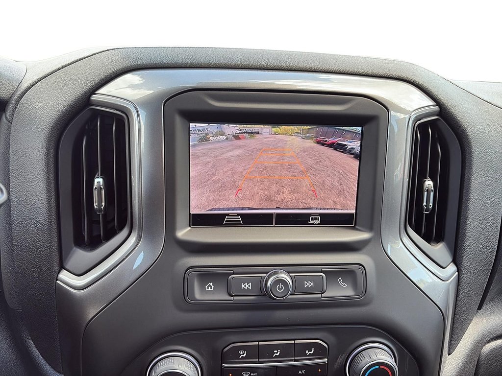 2025 Chevrolet Silverado 1500 WT in La Malbaie, Quebec - 16 - w1024h768px