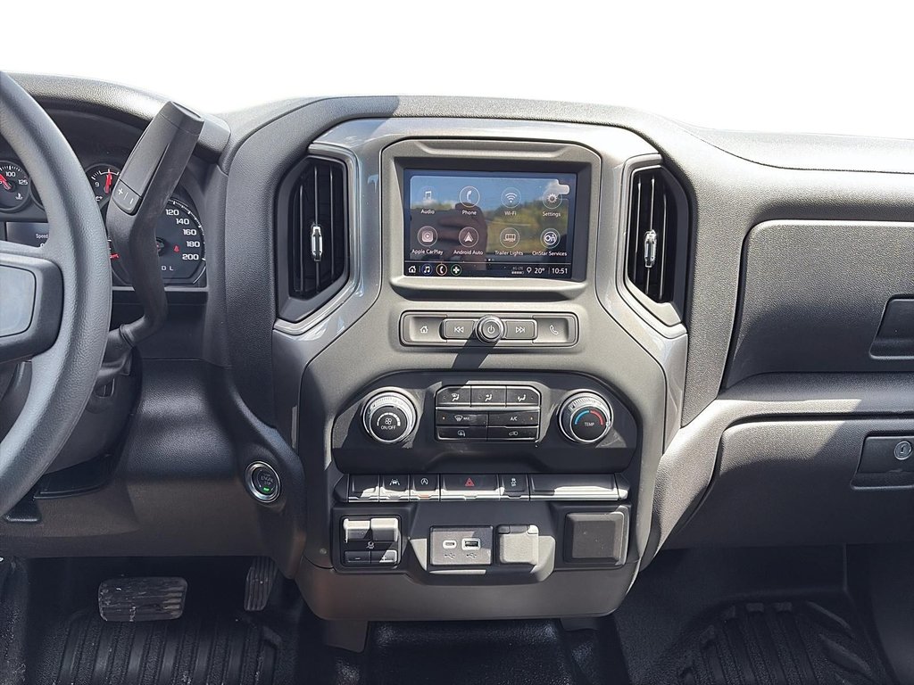 2025 Chevrolet Silverado 1500 WT in La Malbaie, Quebec - 13 - w1024h768px